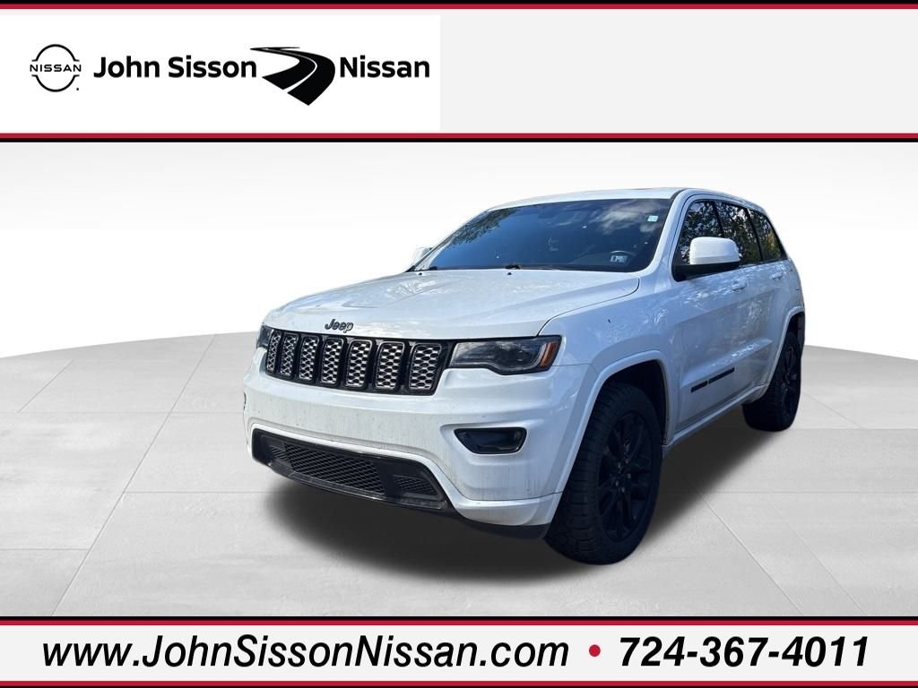 2022 Jeep Cherokee Laredo X photo 2