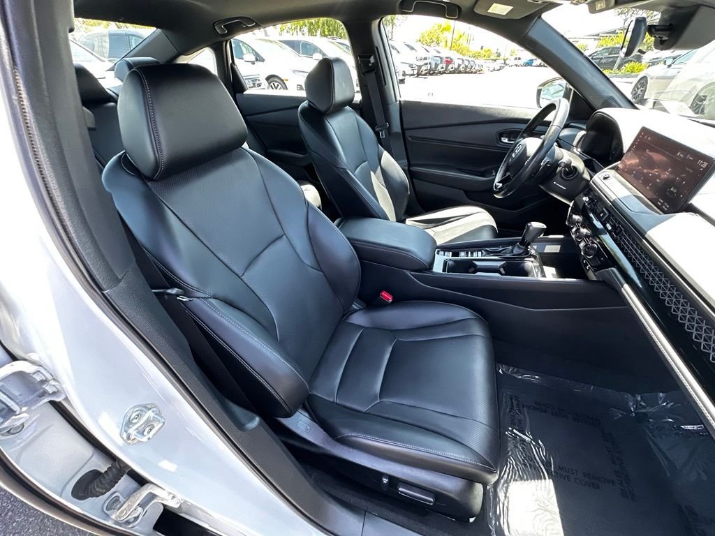 Used 2024  Honda LX image 13