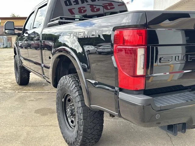 Used 2021 Black Metallic Ford Lariat image 12