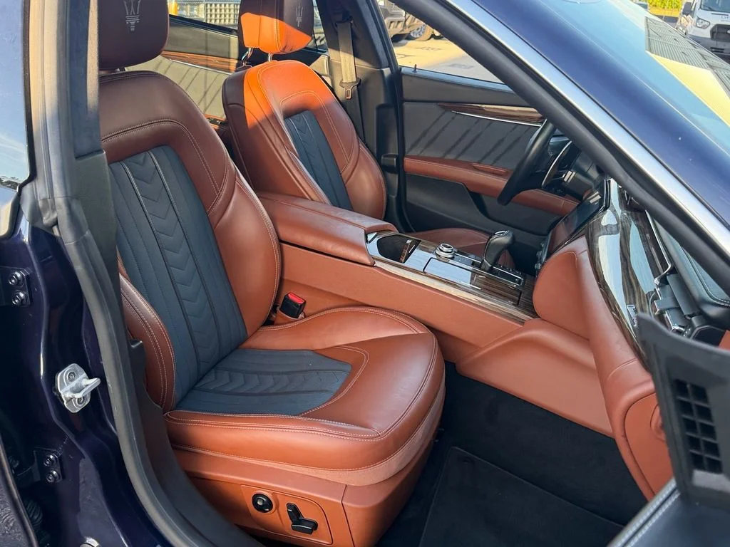 Used 2018 Blue Maserati S GranLusso image 21