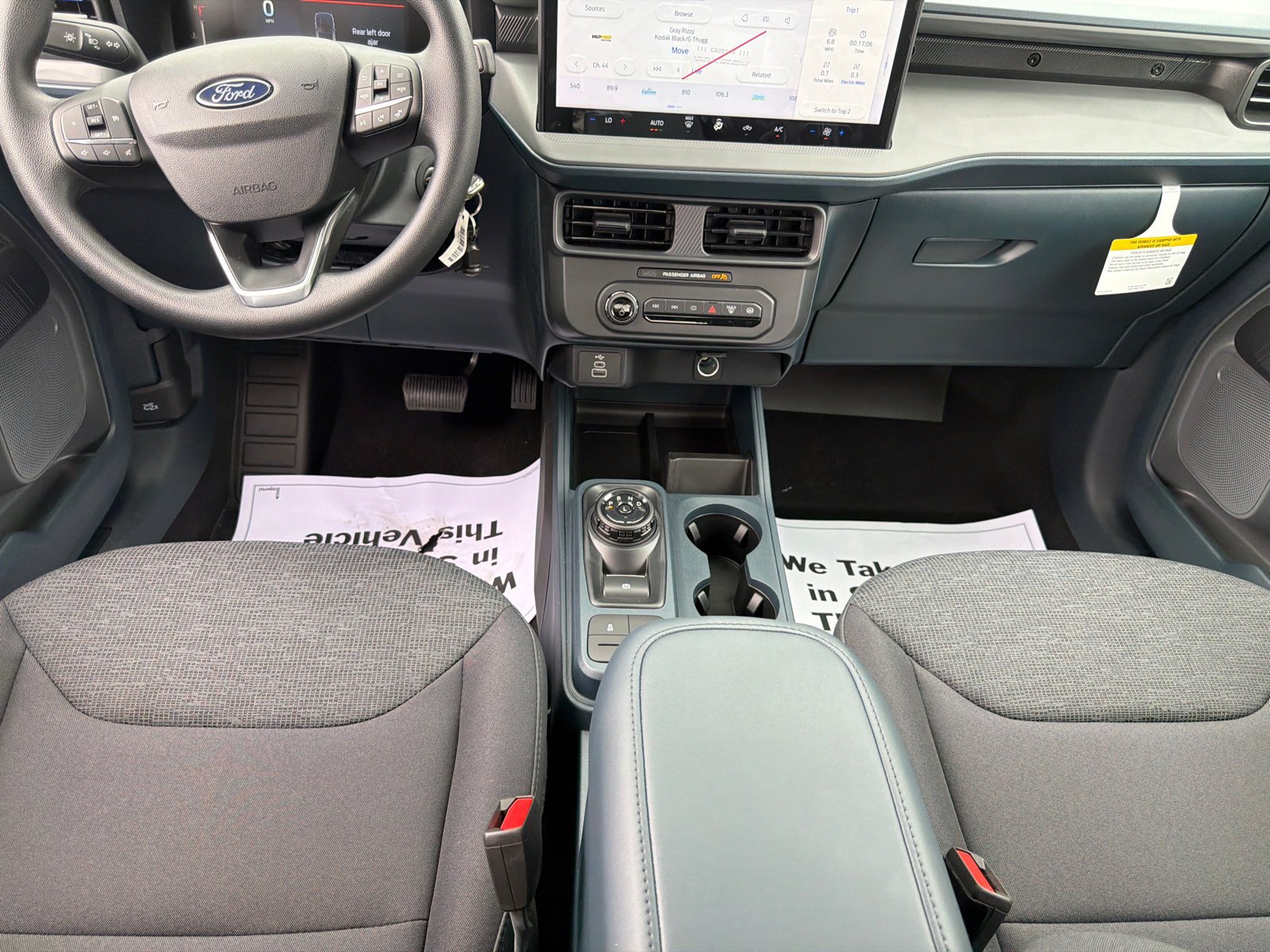 New 2026 Oxford White Ford XL image 13