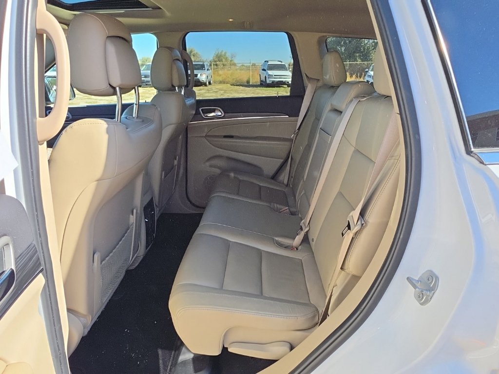Used 2021 White Jeep Limited image 30