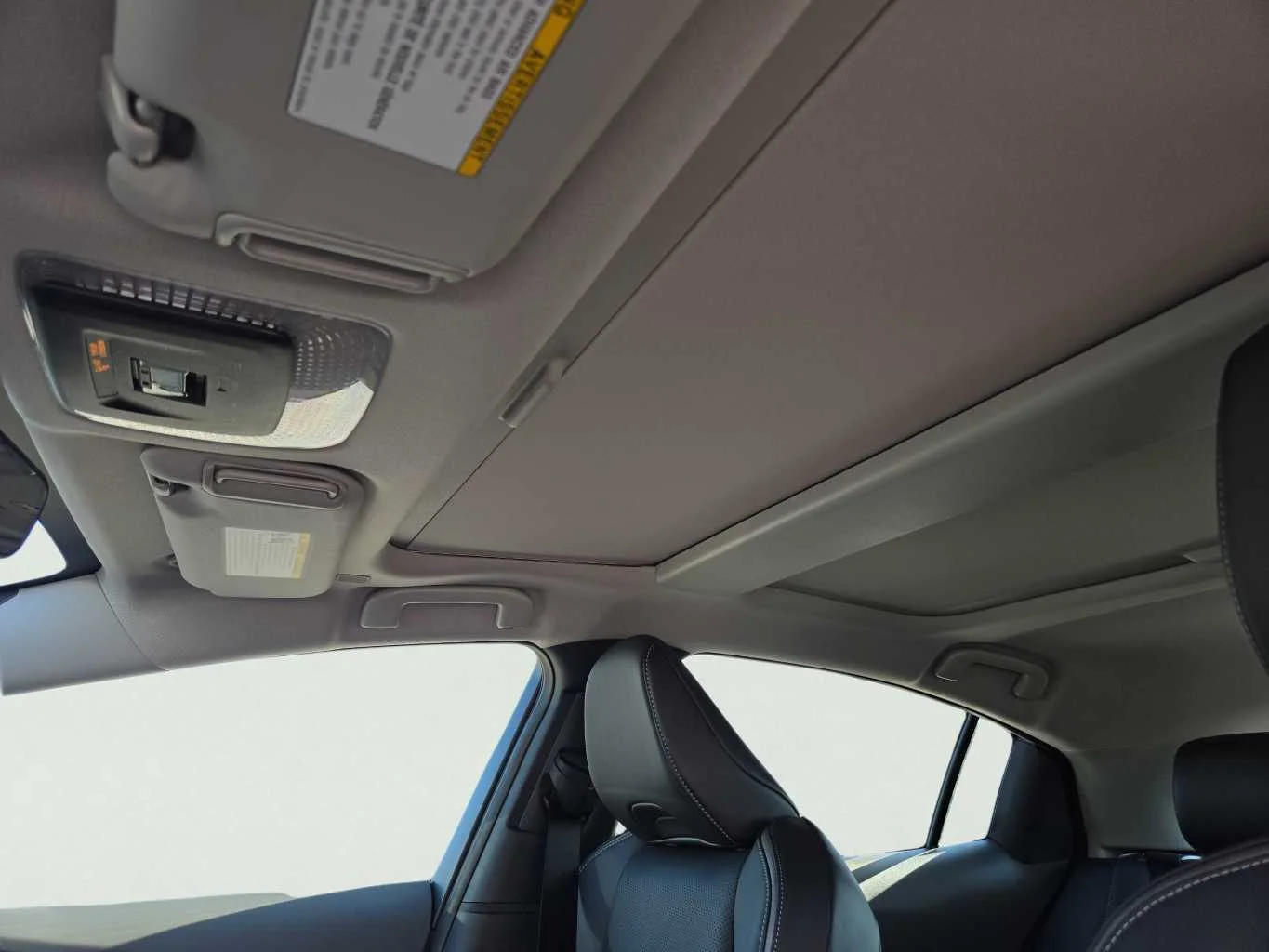 New 2027 Wind Chill Pearl Toyota XLE image 24