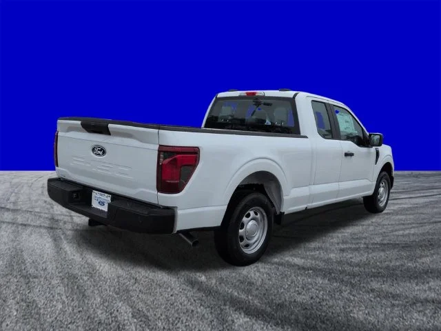 New 2026 Oxford White Ford XL image 4