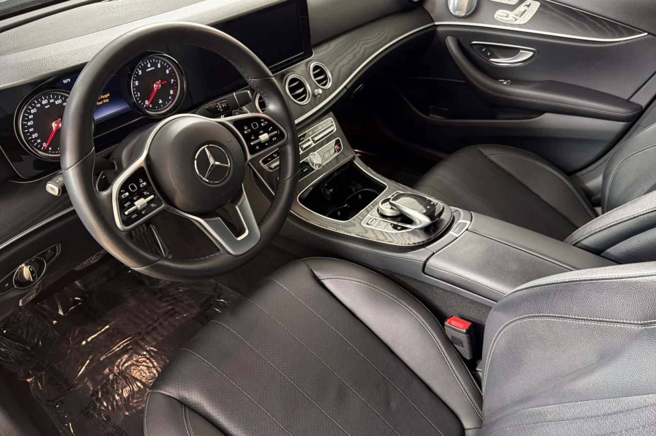 Used 2019 Selenite Grey Metallic Mercedes-Benz E 300 image 9