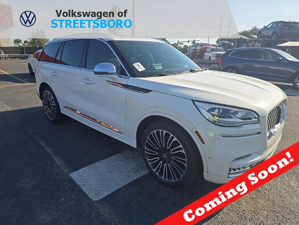 2020 Lincoln Aviator Black Label AWD's photo