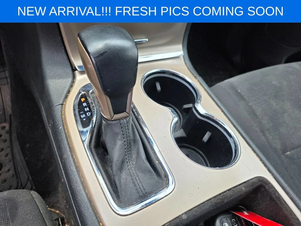 Used 2017 Black Jeep Laredo image 11