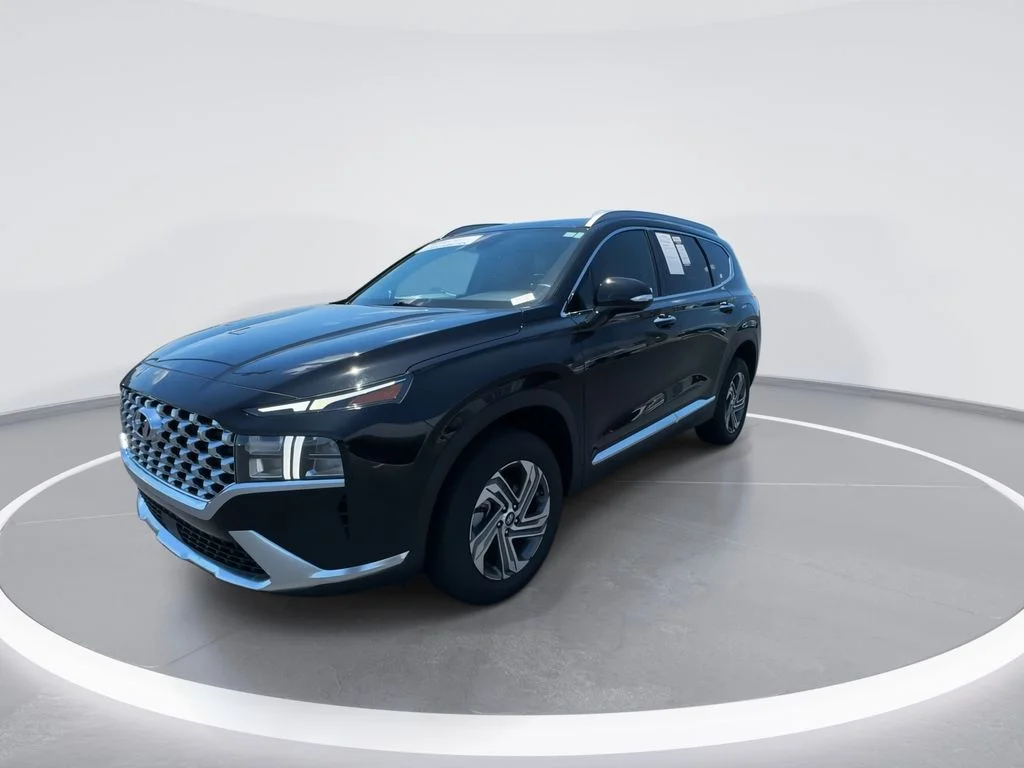Used 2023 Black Hyundai SEL image 4