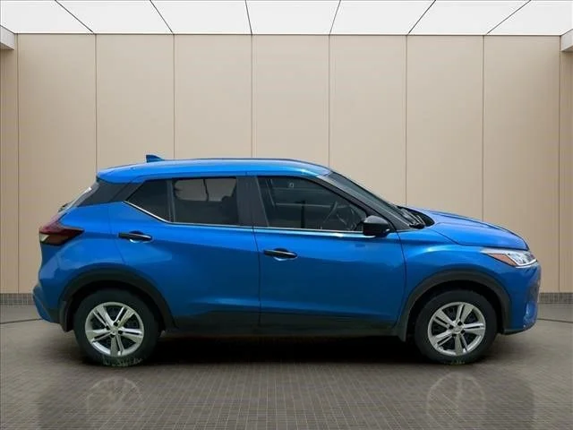 Used 2025 Blue Nissan S image 13