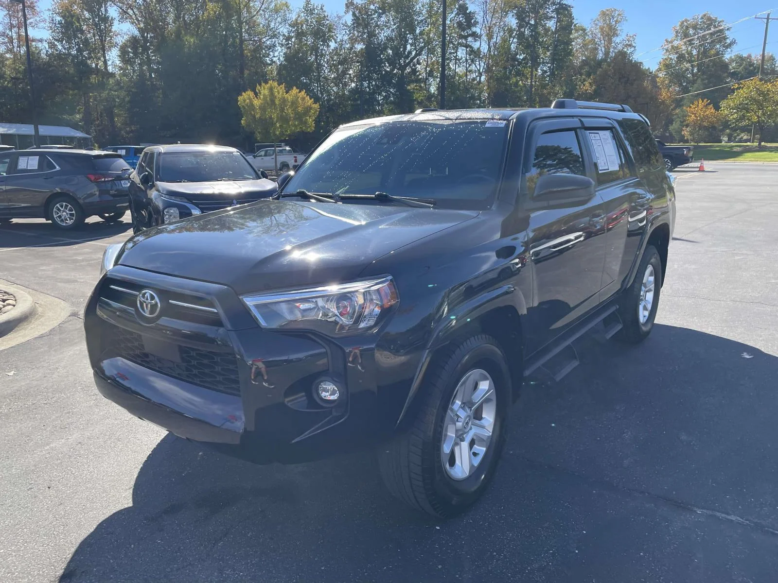 Used 2023  Toyota SR5 image 3