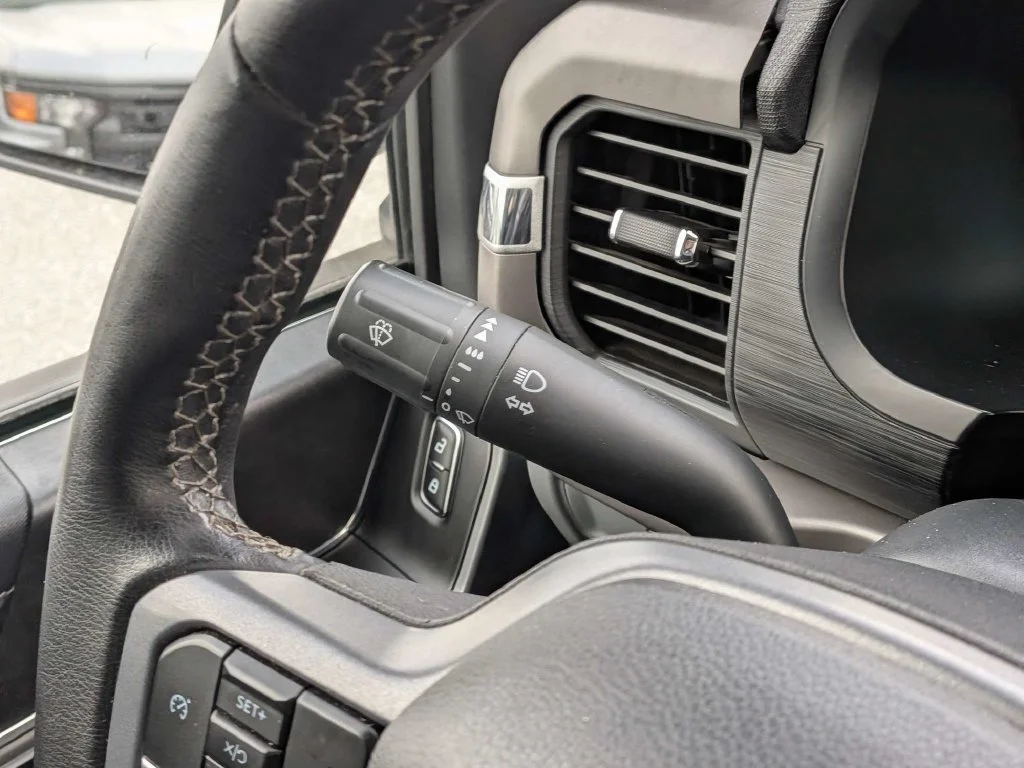 Certified Used 2025 Oxford White Ford XLT image 24