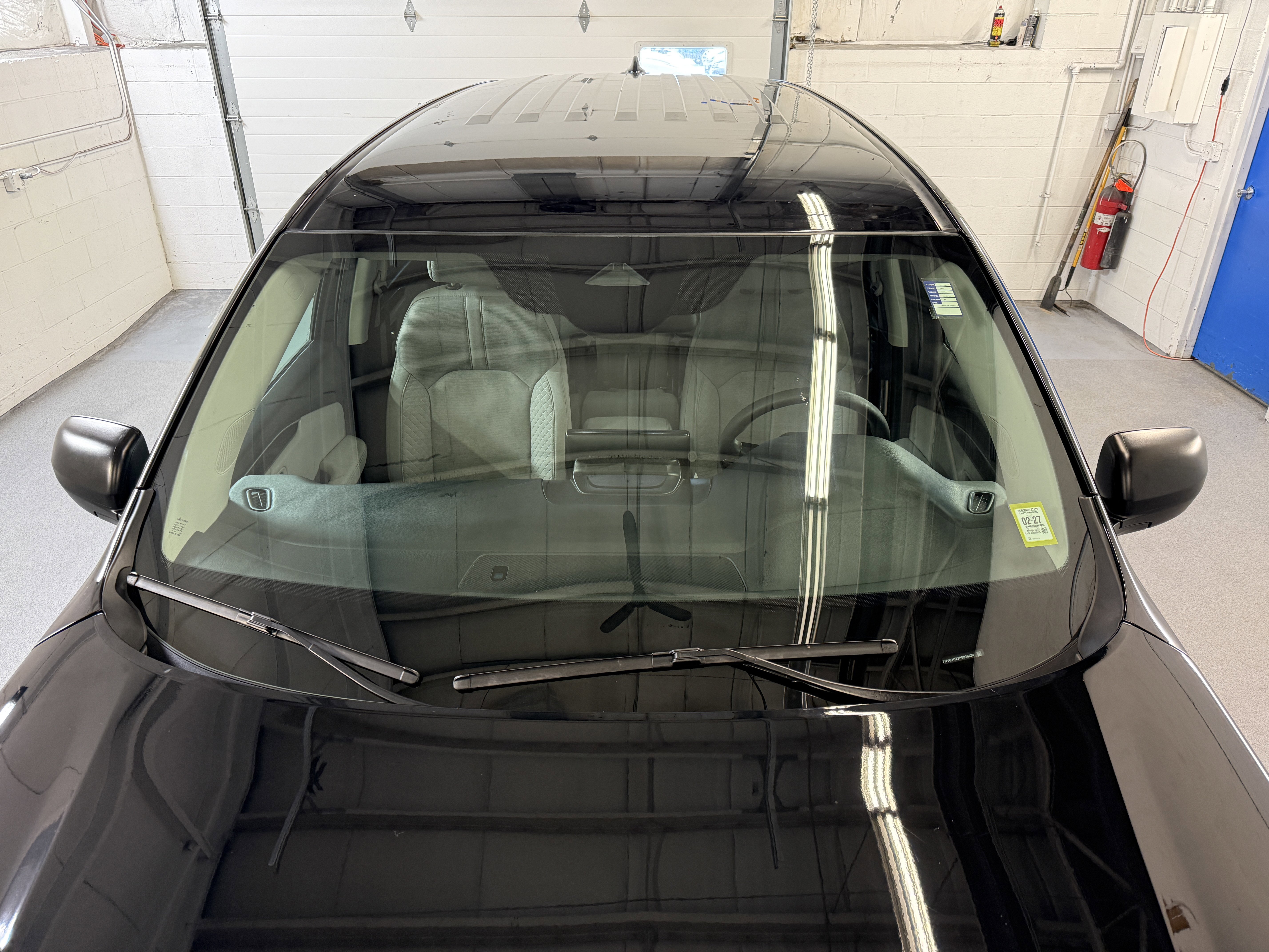 Certified Used 2023 Crystal Black Pearl Honda LX image 3
