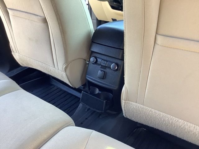 Used 2016 Oxford White Ford Base image 20