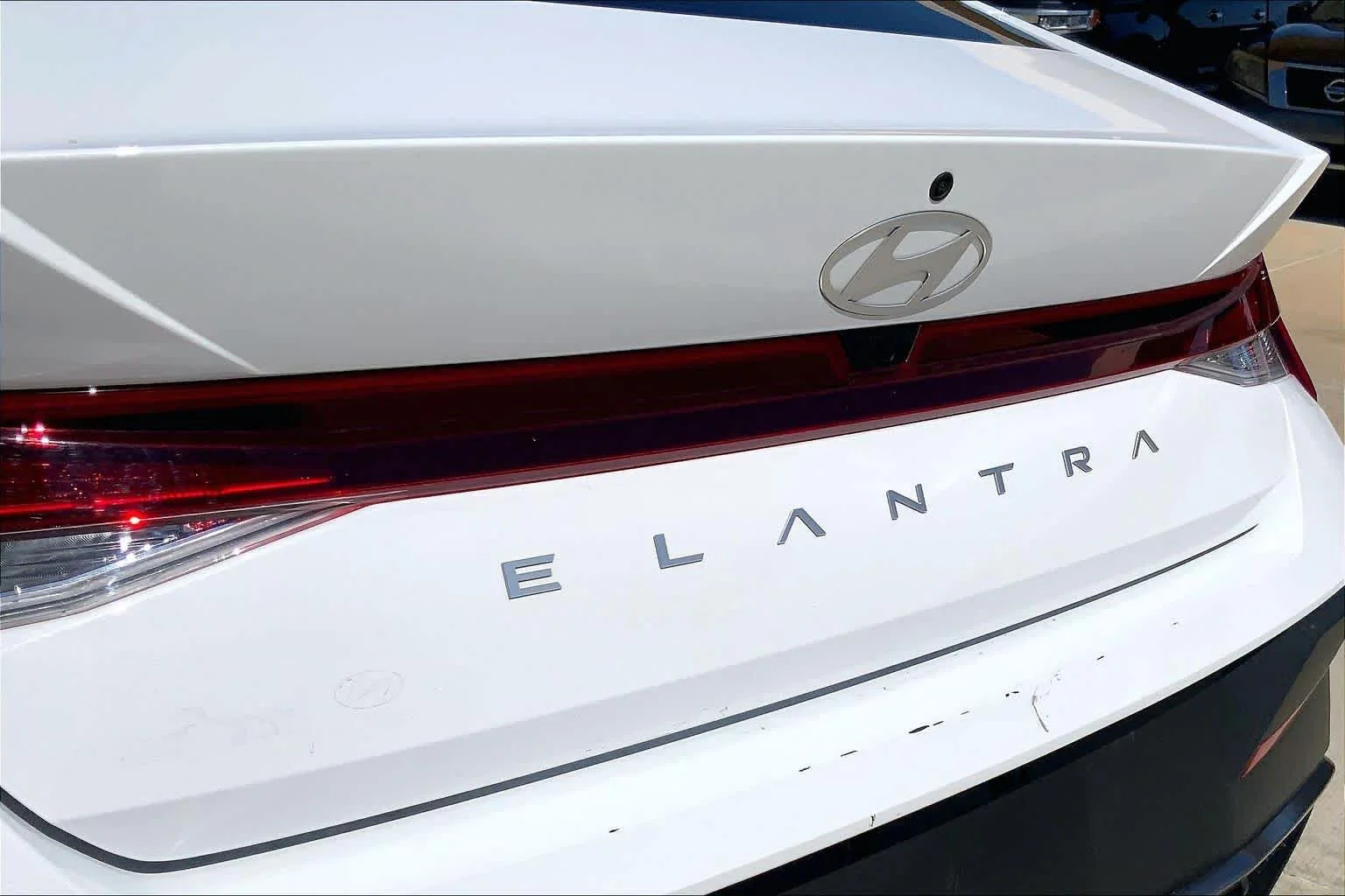 Used 2024 Serenity White Hyundai SEL image 33