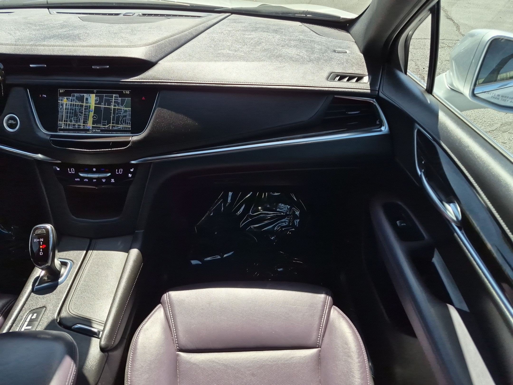 Used 2017 RADIANT SILVER METALLIC Cadillac Premium Luxury FWD image 30