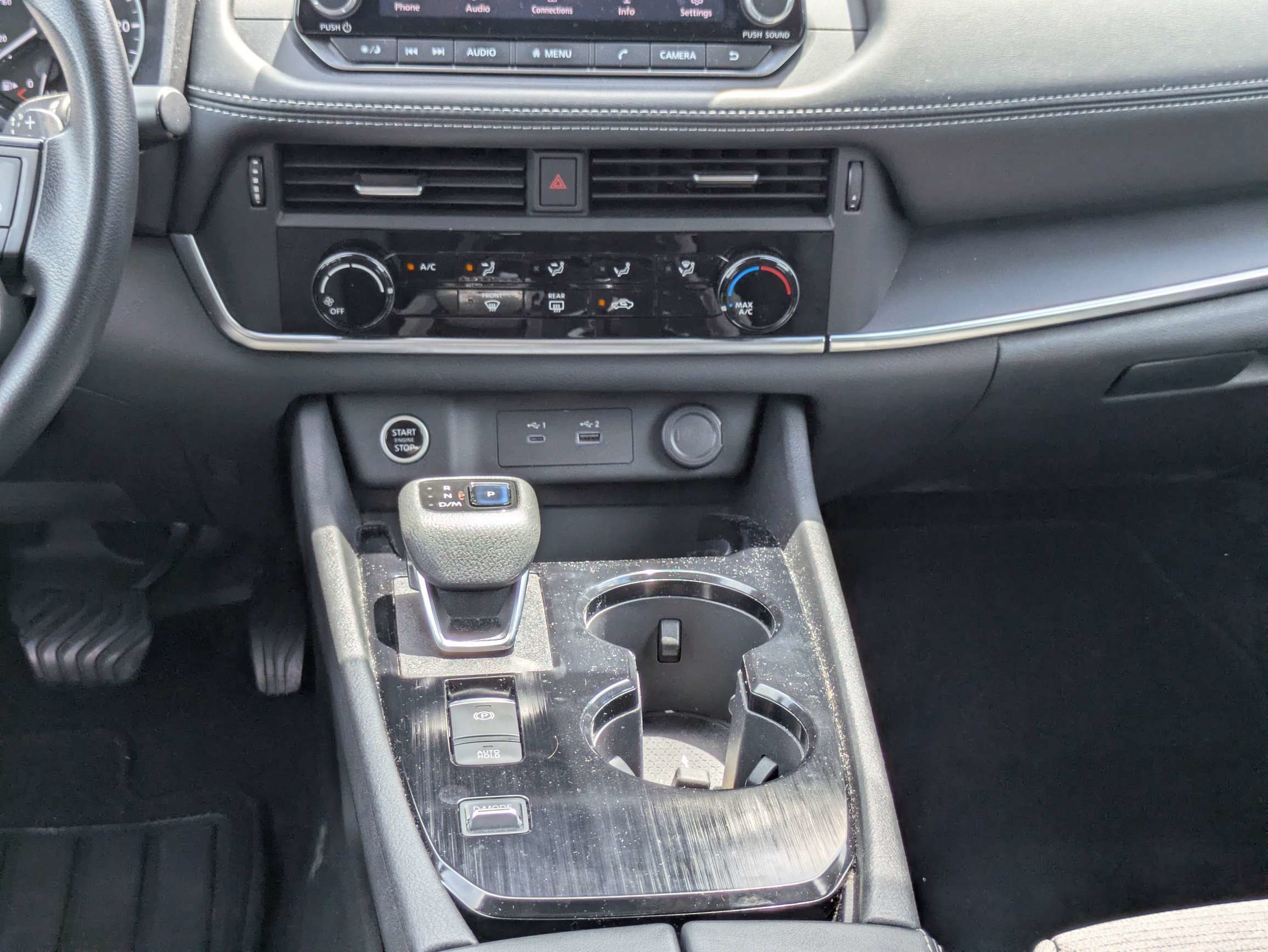 Used 2021 Black Nissan S image 16