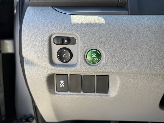 Used 2016 Gray Honda EX-L image 26