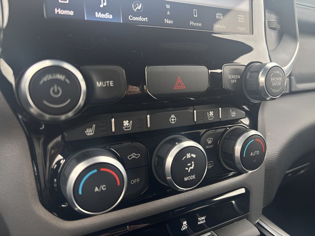 2024 RAM Ram 1500 Pickup Laramie - Photo 21