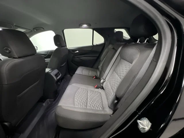 2021 Chevrolet Equinox LT - Photo 24