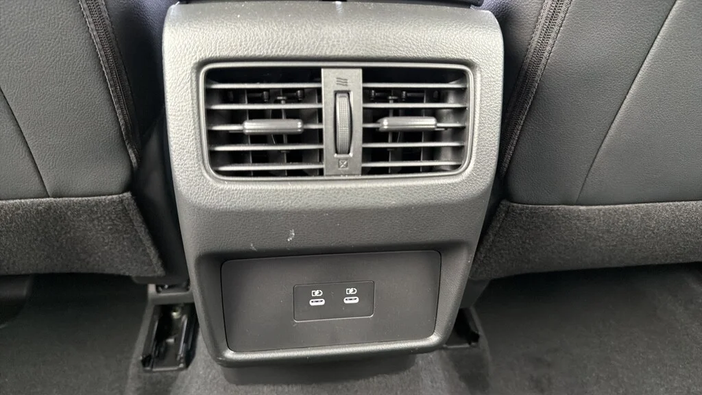 Certified Used 2024 Scarlet Ember Tintcoat Nissan SL image 18