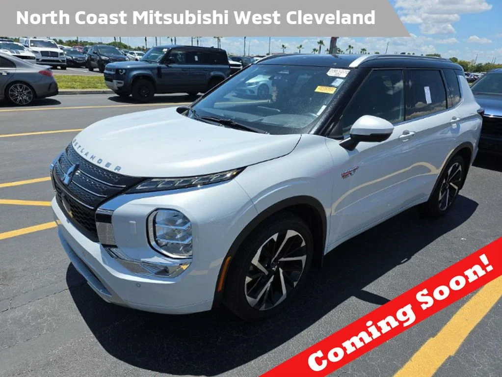 2024 Mitsubishi Outlander Plug-in Hybrid SEL S-AWC's photo