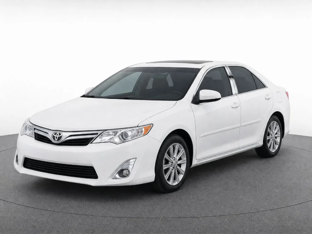 Used 2012 Super White Toyota XLE image 1