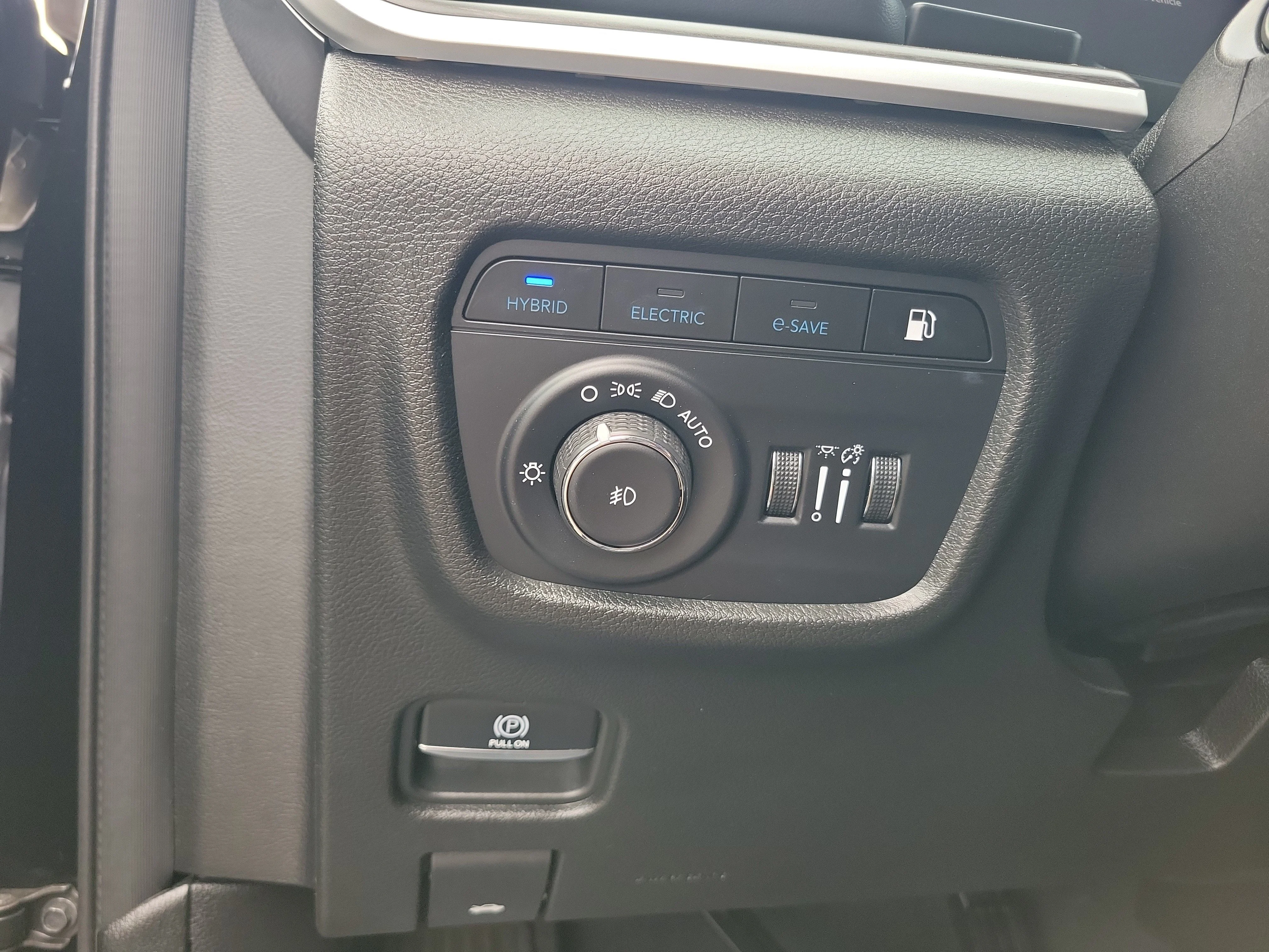 Certified Used 2023 Black Jeep 4xe image 27