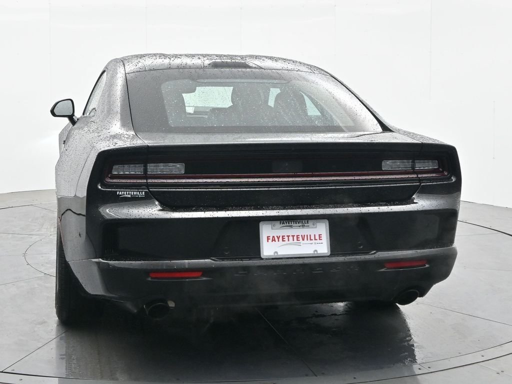 New 2026 Diamond Black Crystal Pearlcoat Dodge R/T image 9