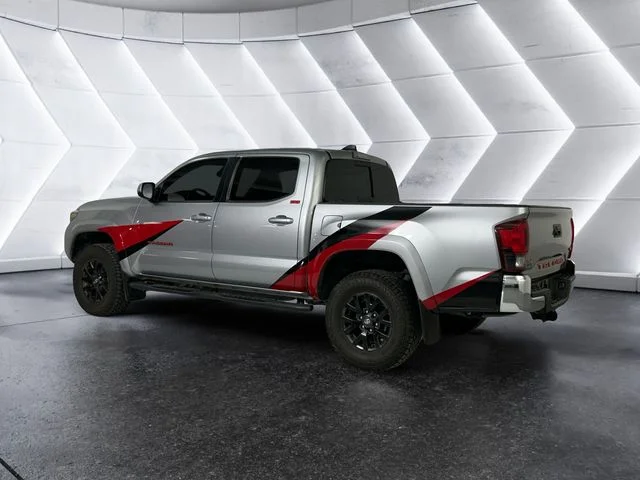 Used 2021 Silver Toyota SR5 image 6