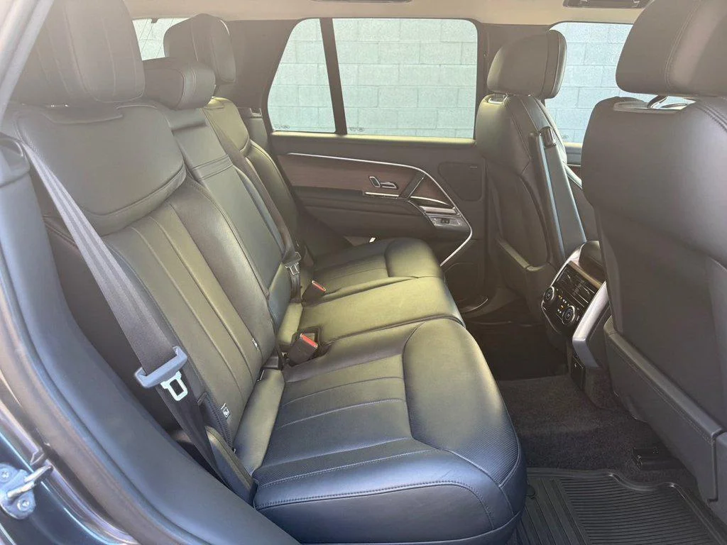 2024 Land Rover Range Rover SE - Photo 16