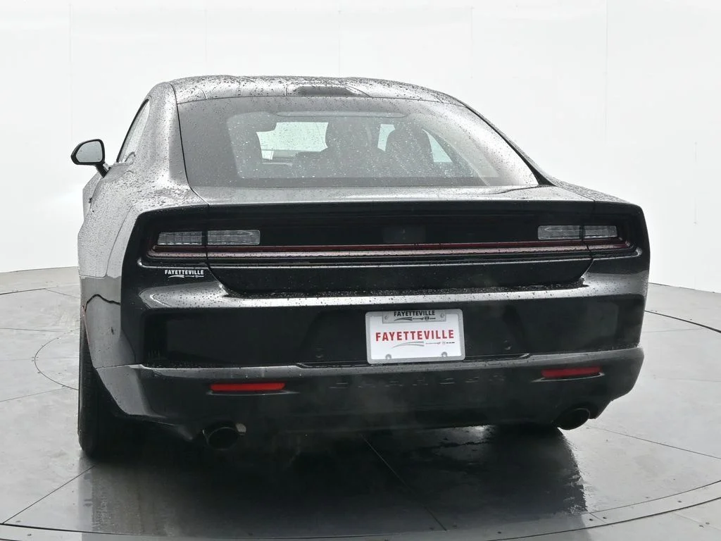 New 2026 Diamond Black Crystal Pearlcoat Dodge R/T image 9