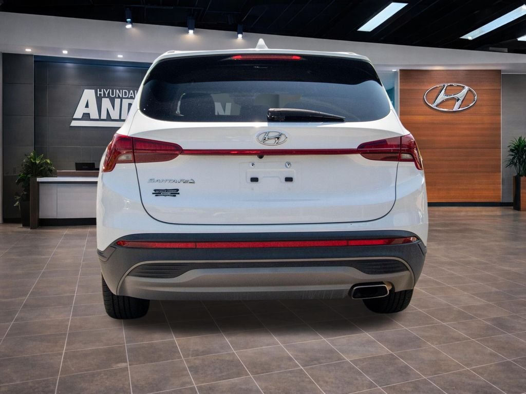 Used 2023 White Hyundai SE image 12