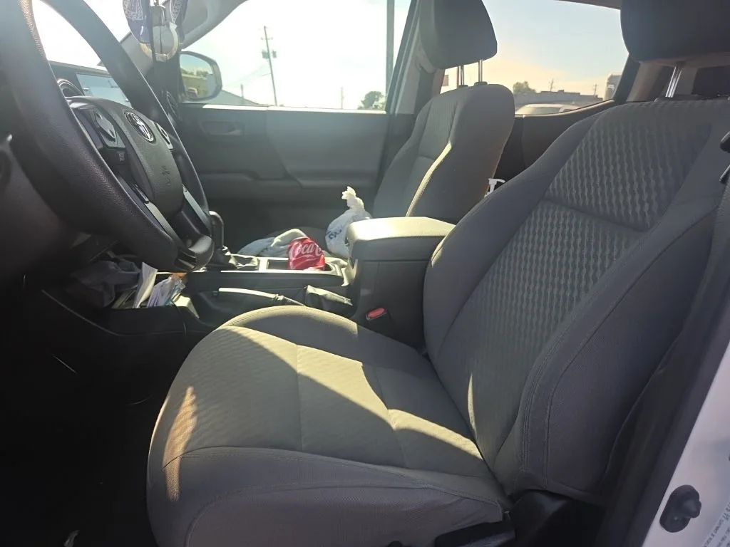 Used 2023 White Toyota SR image 28
