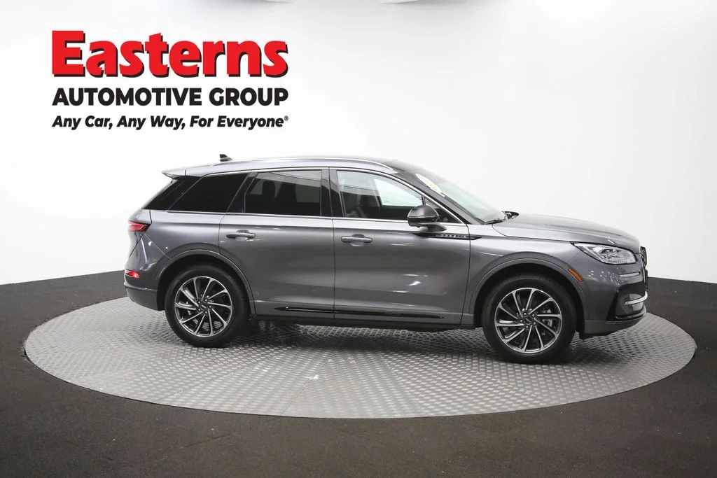Used 2023 Gray Lincoln Grand Touring image 48