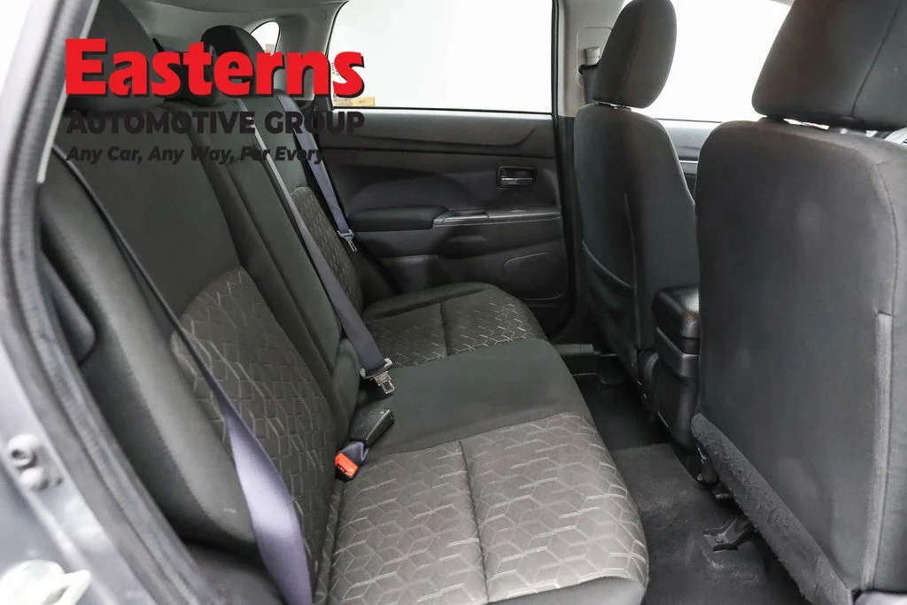 Used 2024 Gray Mitsubishi 2.0 ES image 22