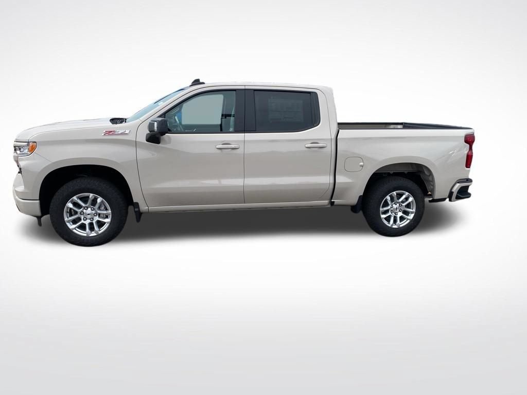 New 2026 White Sands Chevrolet RST image 4