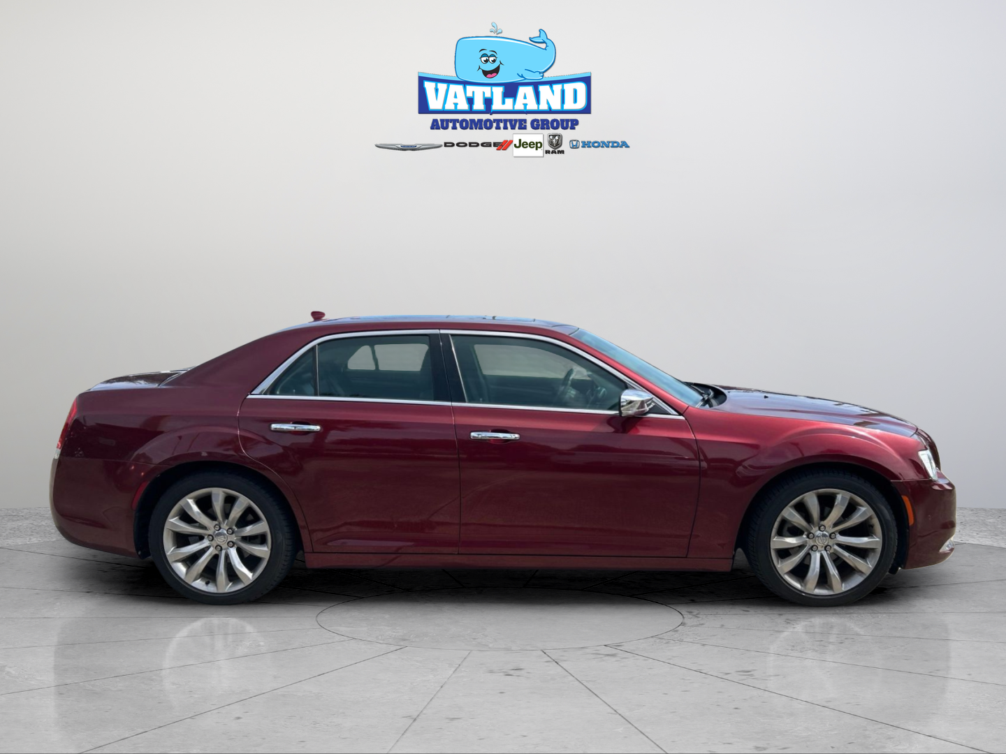 Used 2017 Red Chrysler C image 7