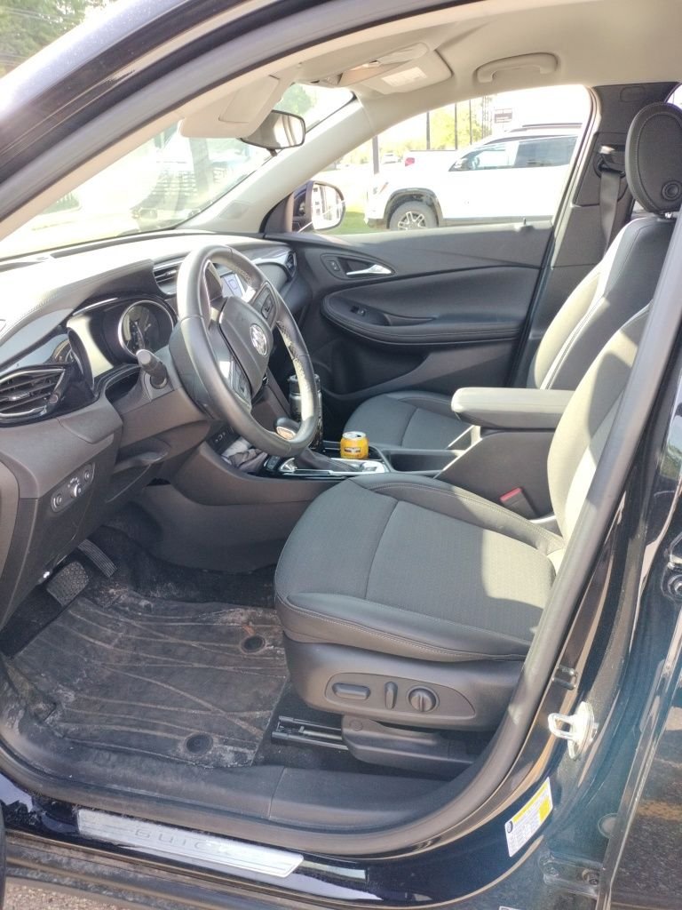 Used 2023 Ebony Twilight Metallic Buick Select image 4