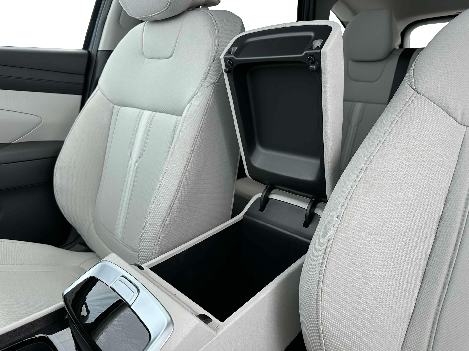 2025 Hyundai Tucson SEL - Photo 18