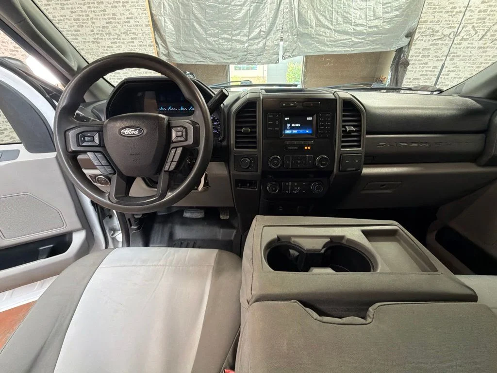 Used 2019 Oxford White Ford XL image 14