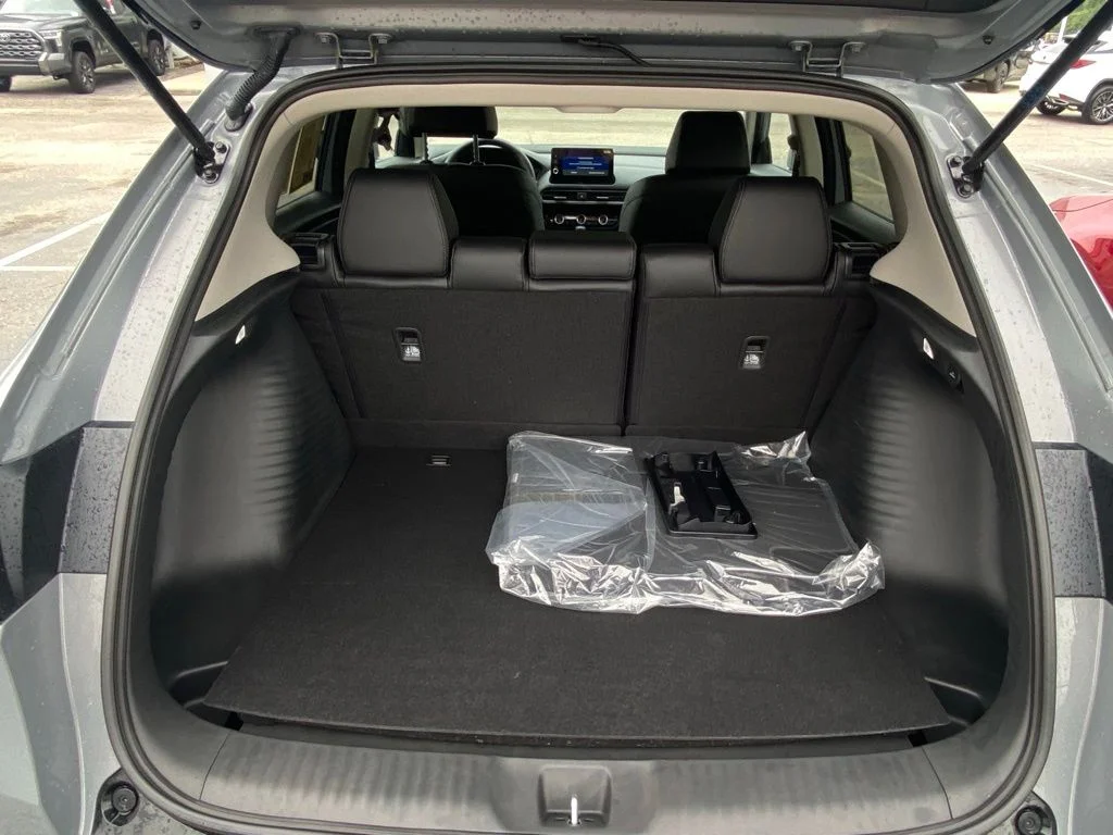 2026 Honda HR-V EX-L - Photo 11
