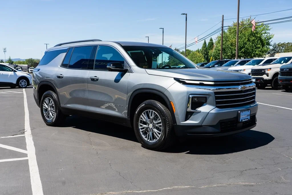 New 2026 Sterling Gray Metallic Chevrolet LT image 5