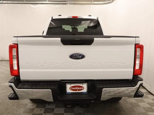 Certified Used 2026 Oxford White Ford XLT Crew Cab image 30