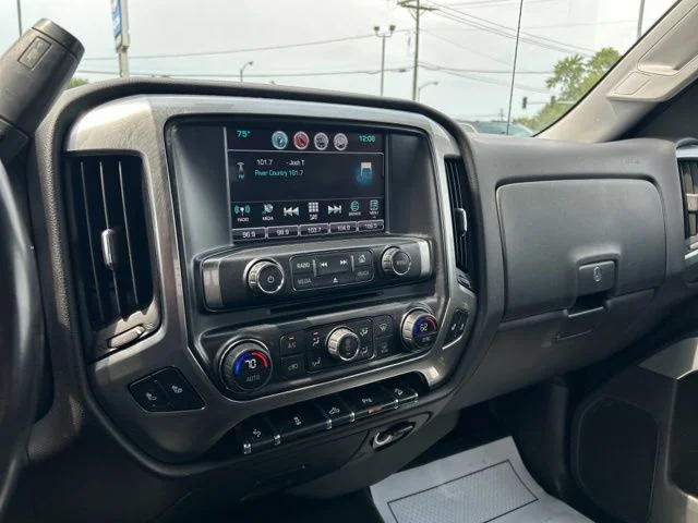 Used 2016 Black Chevrolet LT image 35