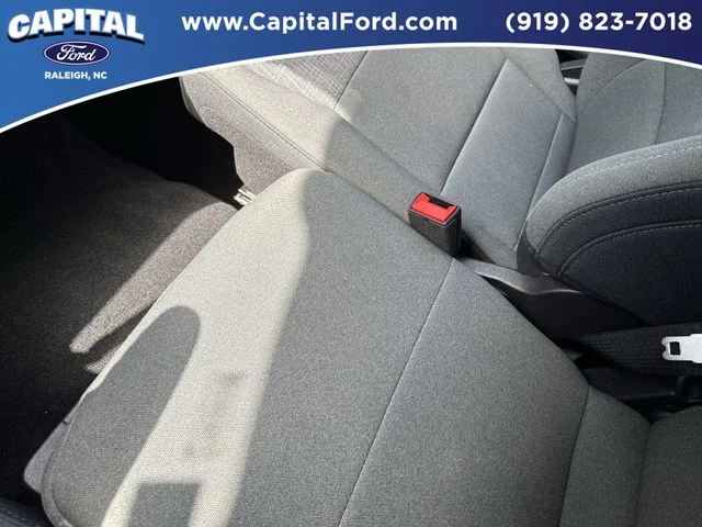 Used 2025 White Ford XLT image 31