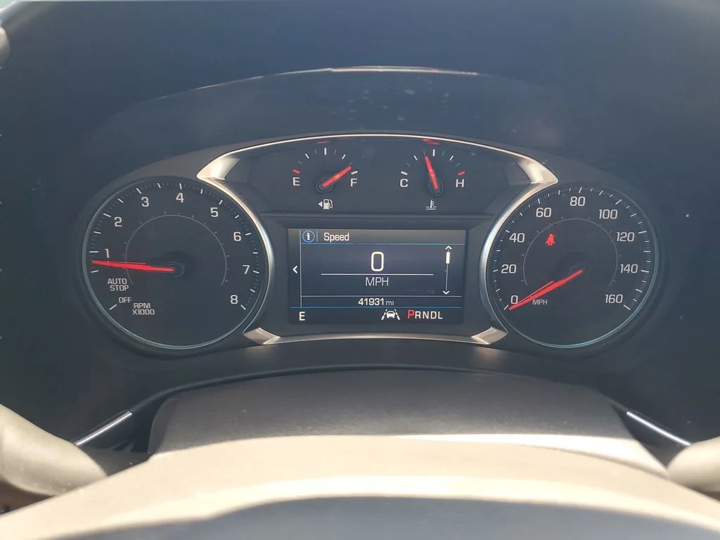 Used 2021 NIGHTFALL GRAY METALLIC Chevrolet LT image 21