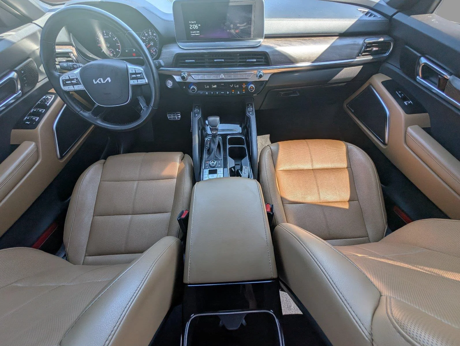 Used 2022 Dark Moss Kia SX image 35