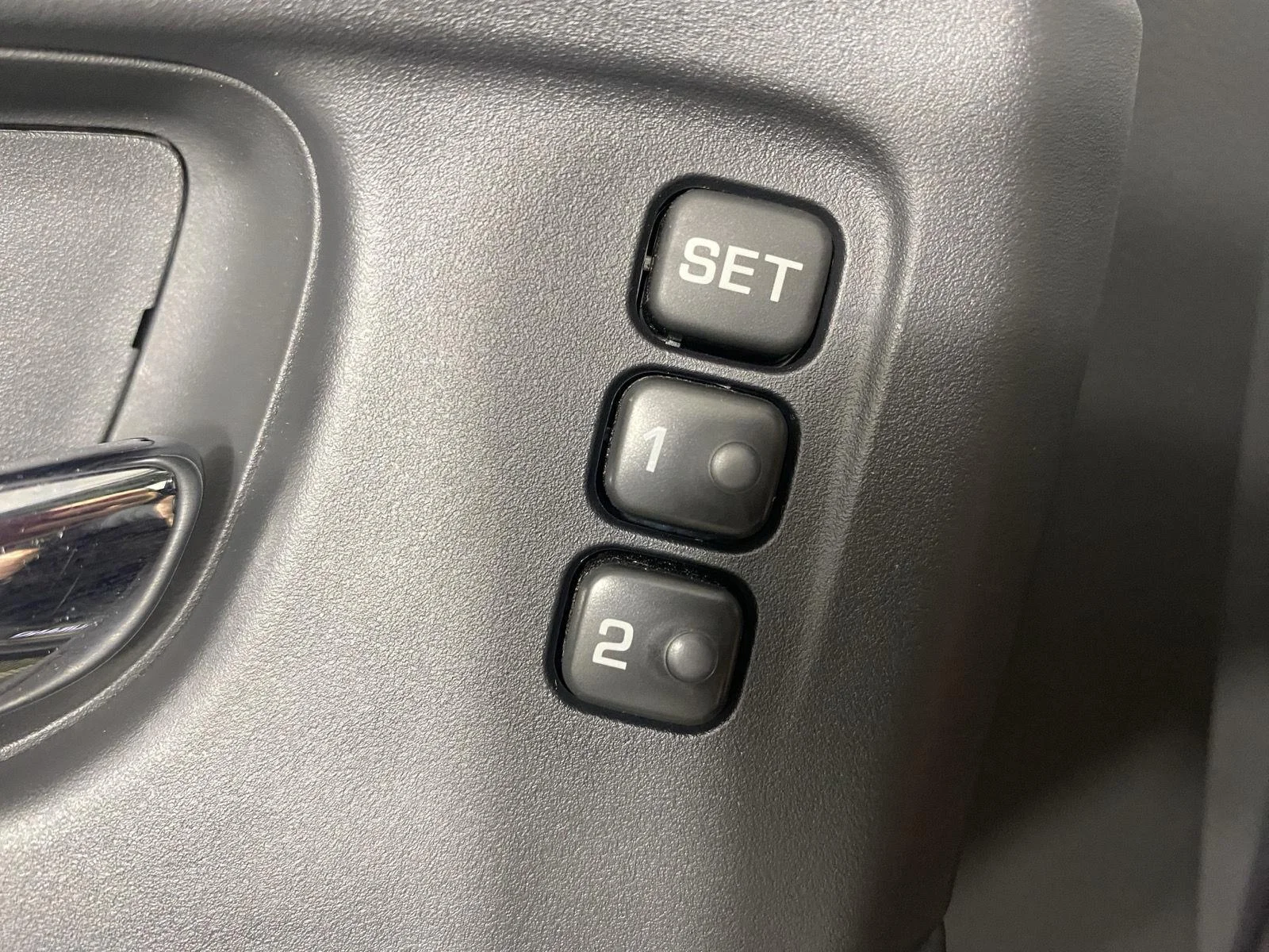 Used 2023 Gun Metallic Nissan SL image 24