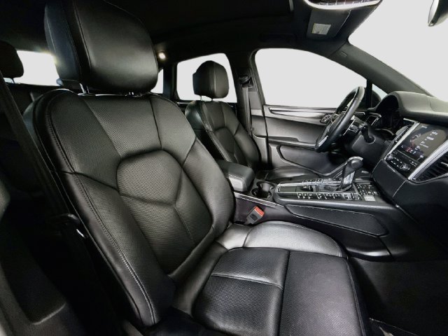 Used 2018 Black Porsche S image 23