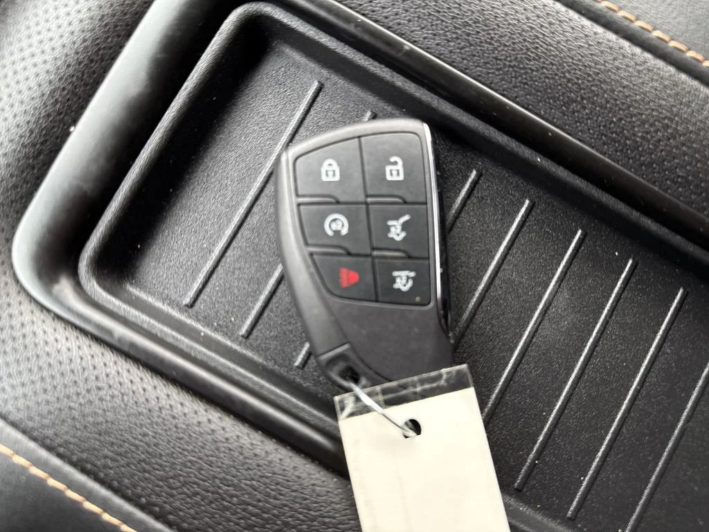 2024 GMC Yukon AT4 - Photo 24
